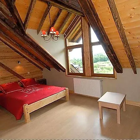 La Ferme De Noemie 4*